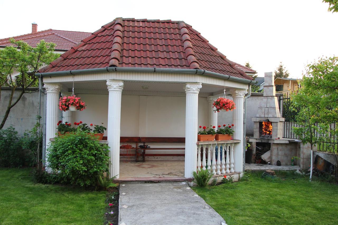 Băile Felix Casa Monica酒店 外观 照片